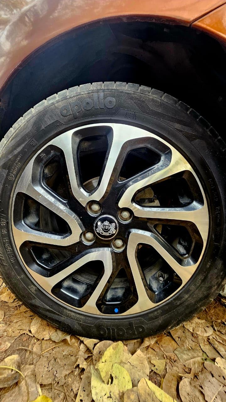 Spedy Car Alloy Wheel Cap Wheel Hub Caps Centre Cover Simple Stick On Compatible with Any car VIP Design Set of 4 Spennwheln10 - Image 2