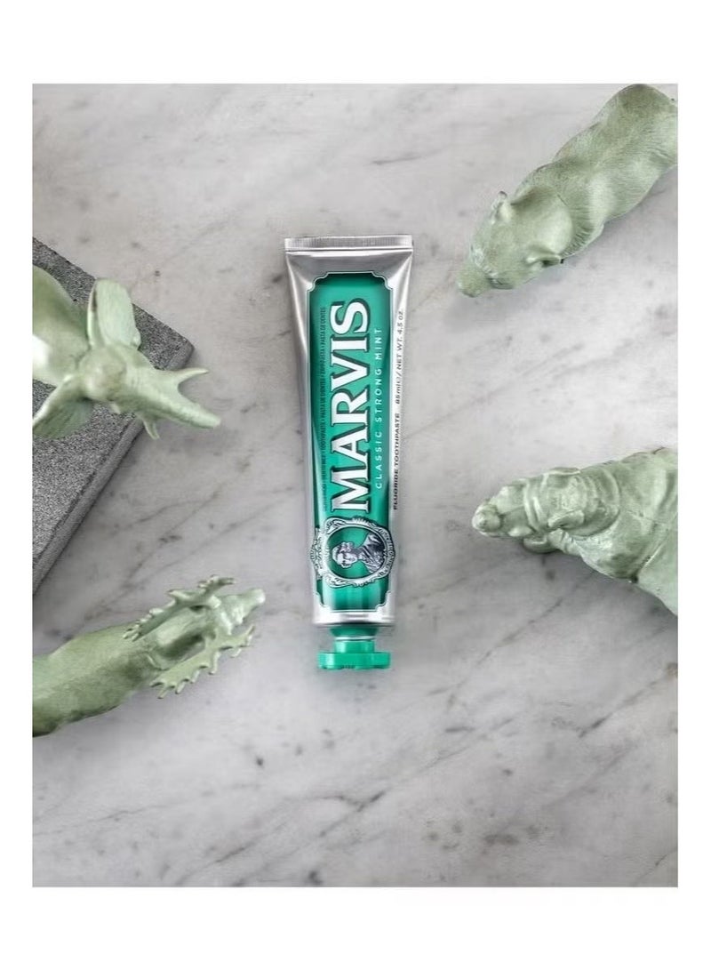 مارفيس معجون أسنان كلاسيك سترونغ منت 85 مل – انتعاش قوي، إزالة البلاك وابتسامة بيضاء لامعة - Image 2