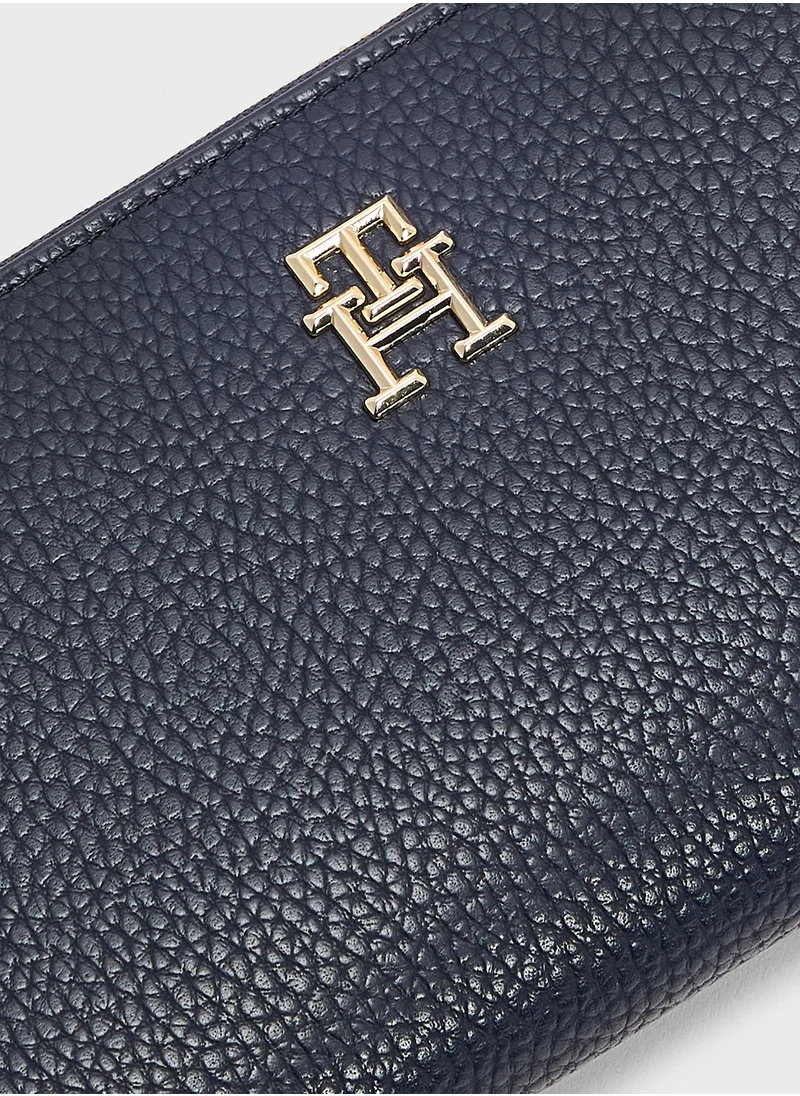 TOMMY HILFIGER Emblem Large Zip Around Wallet