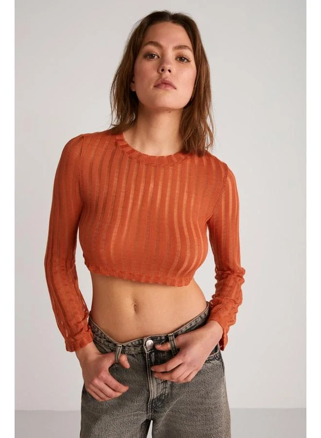 Ethiquet CALISTA Relaxed Pomegranate Flower Blouse.