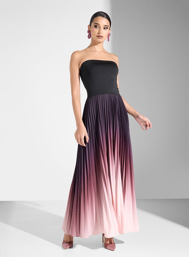 ايلا فستان بليسيه بدون حمالات - Image 4