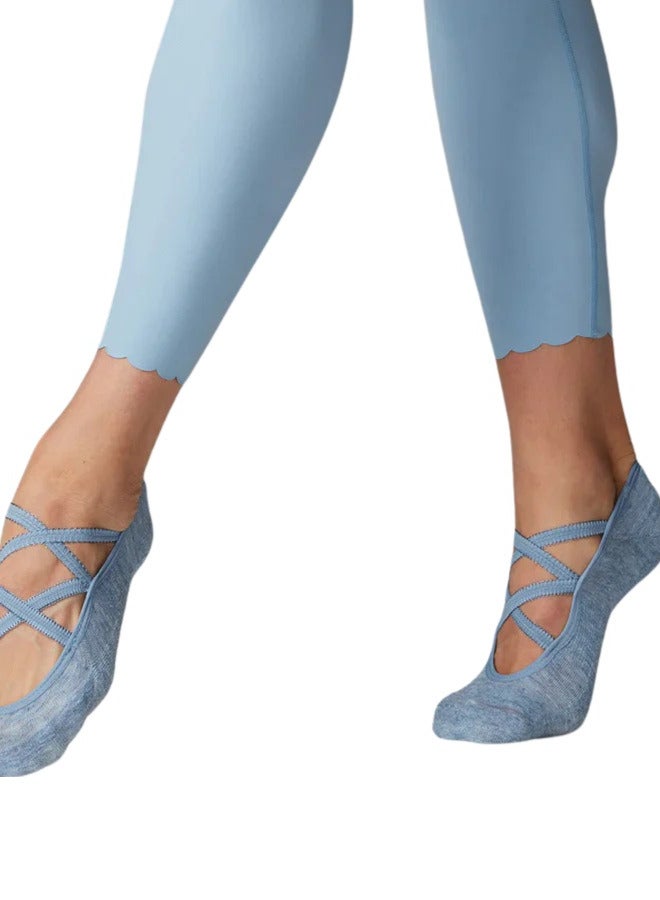 Tavi Scallop High Waisted 7/8 Tight Sky - Image 4