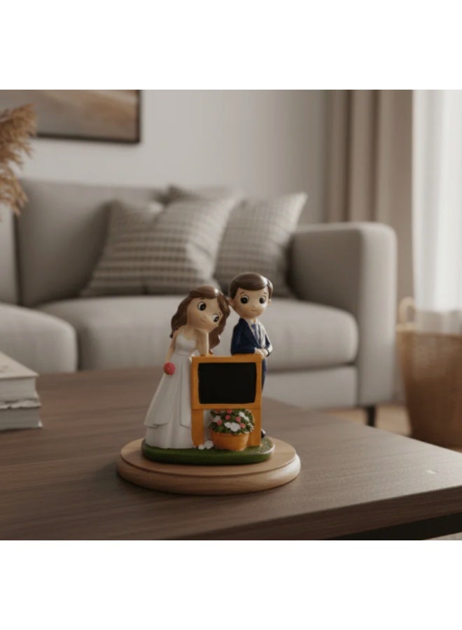 AKDC Romantic Polyresin Couple Decorative Figurine – Artistic Love-Themed Home Accent Showpiece, Assorted Colors, 14 cm - Image 2