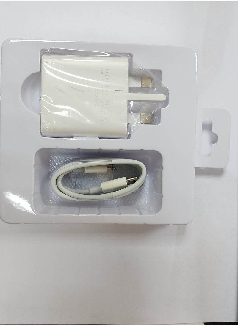 Marrkhor - SUPER FAST 35W PD Adapter USB-C USB-A WITH CABLE - Image 1