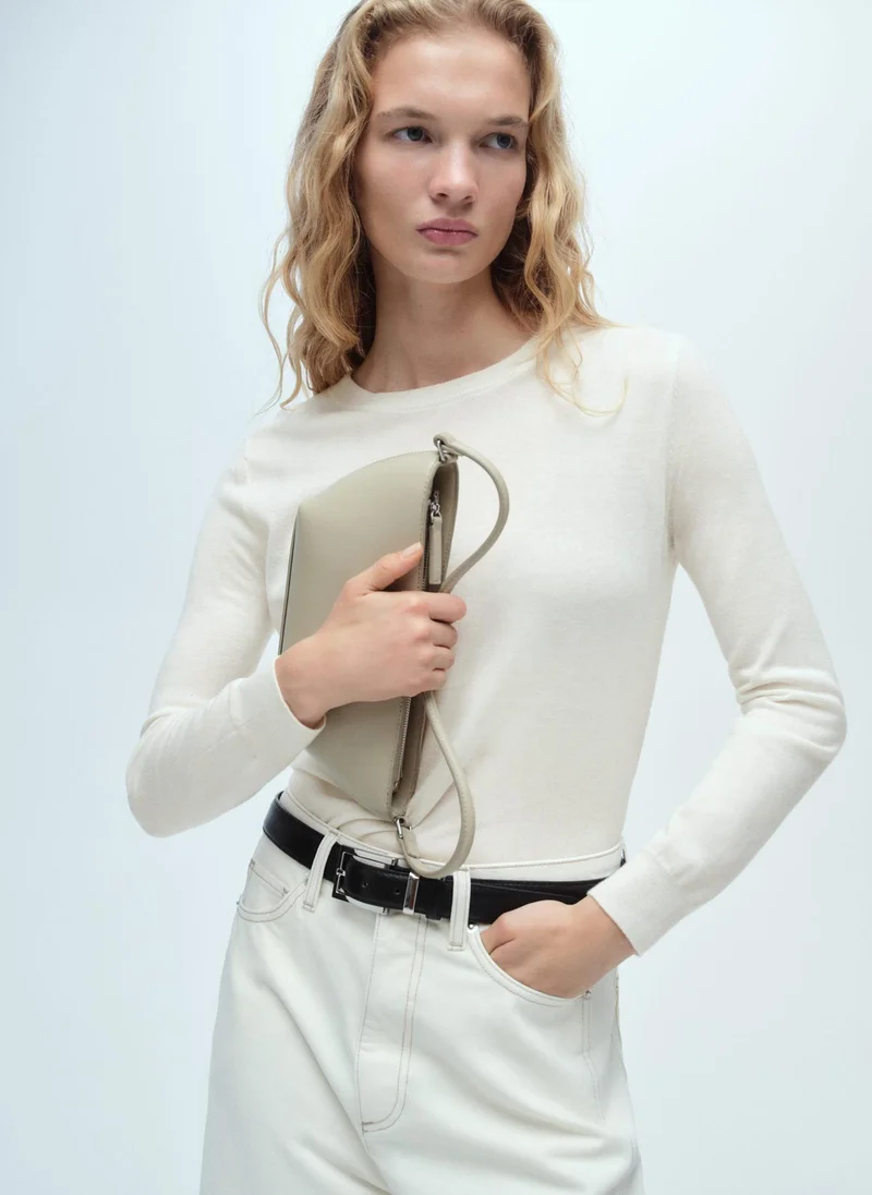 مانجو Round-Neck Knitted Sweater