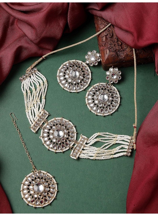 Sukkhi Decorative Round Shaped White Kundan & Beads Choker Necklace Set With Earring And Maangtika | Jewellery Set For Women (NS105502) - Image 4