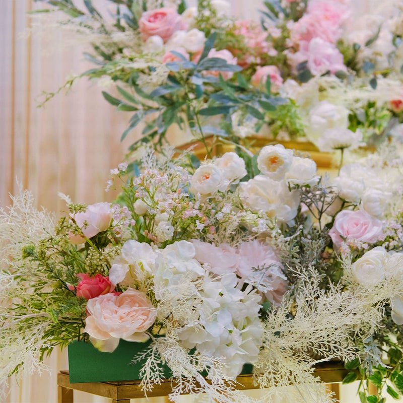 Max Shape Pack of 2 Large Size Floral Foam Blocks for Fresh and Artificial Flowers (9â€ L x 4â€ W), Wet Florist Foam Blocks for Wedding Holiday Decorations (2 Pack) - Image 3