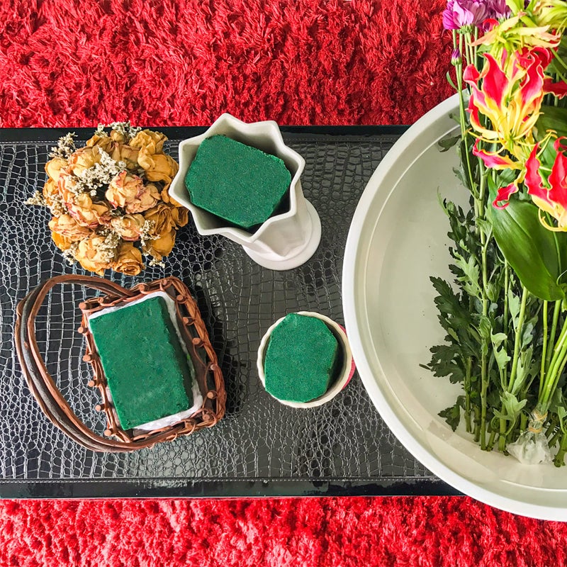 Max Shape Pack of 2 Large Size Floral Foam Blocks for Fresh and Artificial Flowers (9â€ L x 4â€ W), Wet Florist Foam Blocks for Wedding Holiday Decorations (2 Pack) - Image 4