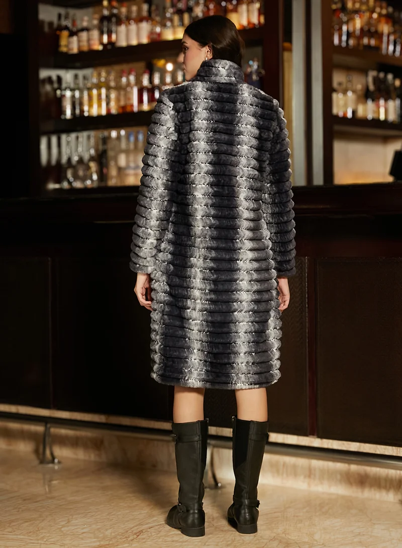 كامبوس سوترا Women's Midnight Black Ombre Ripple Long Coat