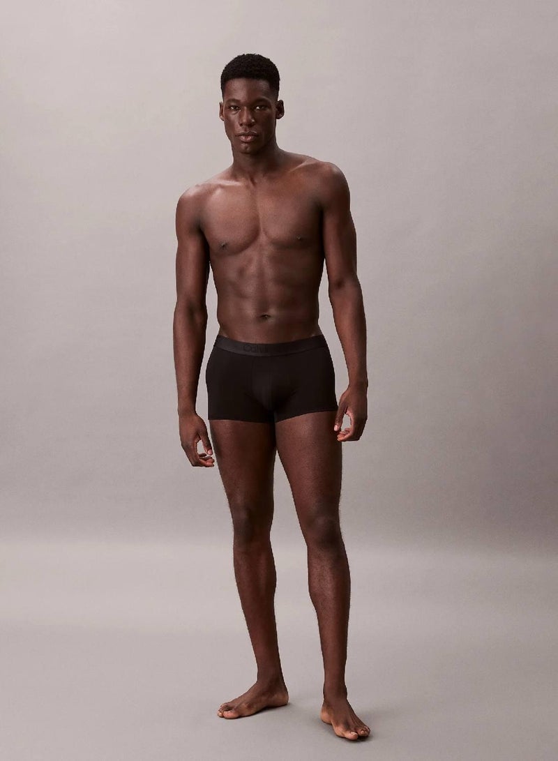 كالفن كلاين طقم سراويل داخلية CK Black بخصر منخفض من 3 قطع - Image 2