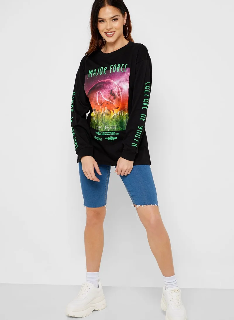 FOREVER 21 Graphic Long Sleeve T-Shirt
