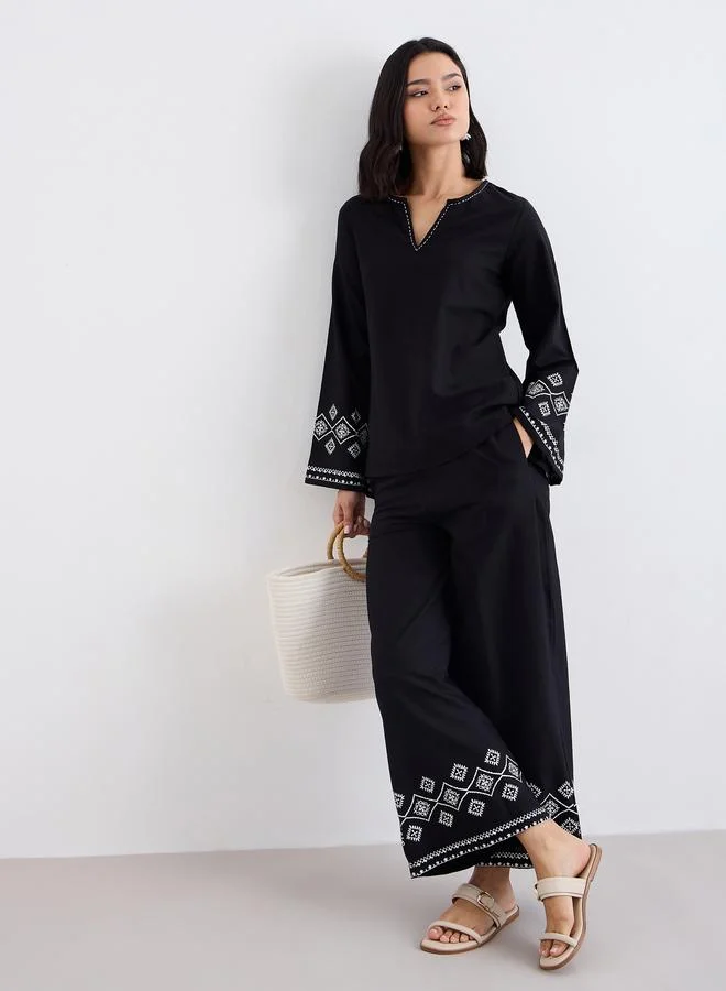 ستايلي Styli Black Border Print Notch Neck Top and Pants Co-Ords