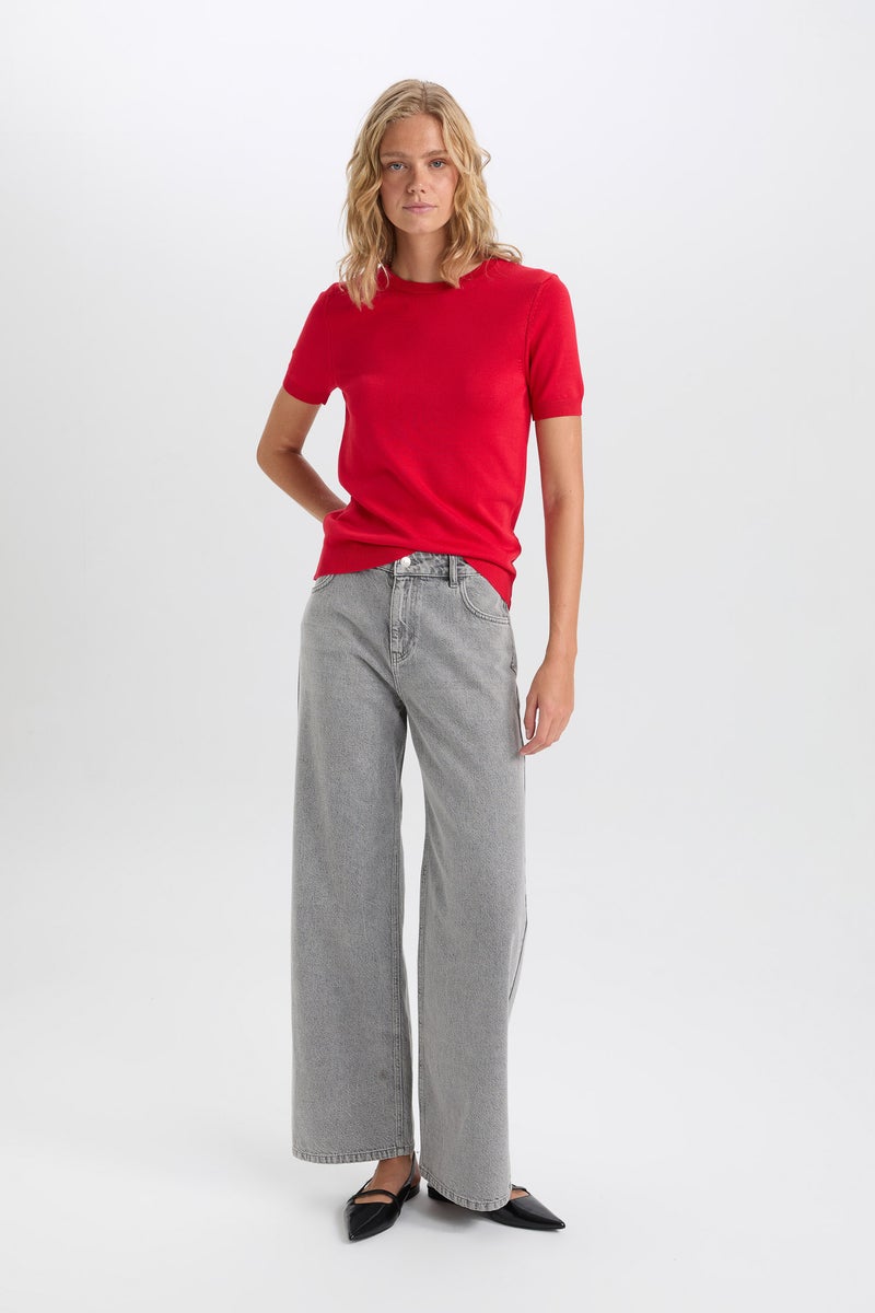 DeFacto Red Woman Red Regular Fit Crew Neck Basic Short Sleeve Pullover Casual - Image 2