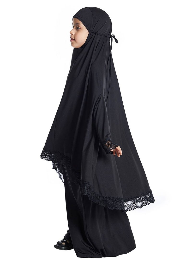 إسكدنيا Girl's 2-Piece Clothing Set Batwing Sleeve Hooded top Abaya and half skirt Dress Black  - Image 2
