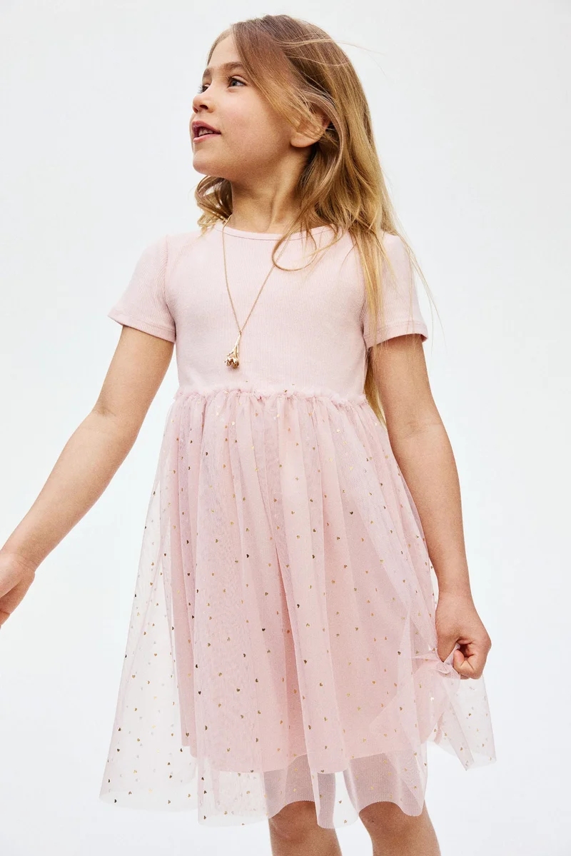 اتش اند ام فستان بتنورة من التول