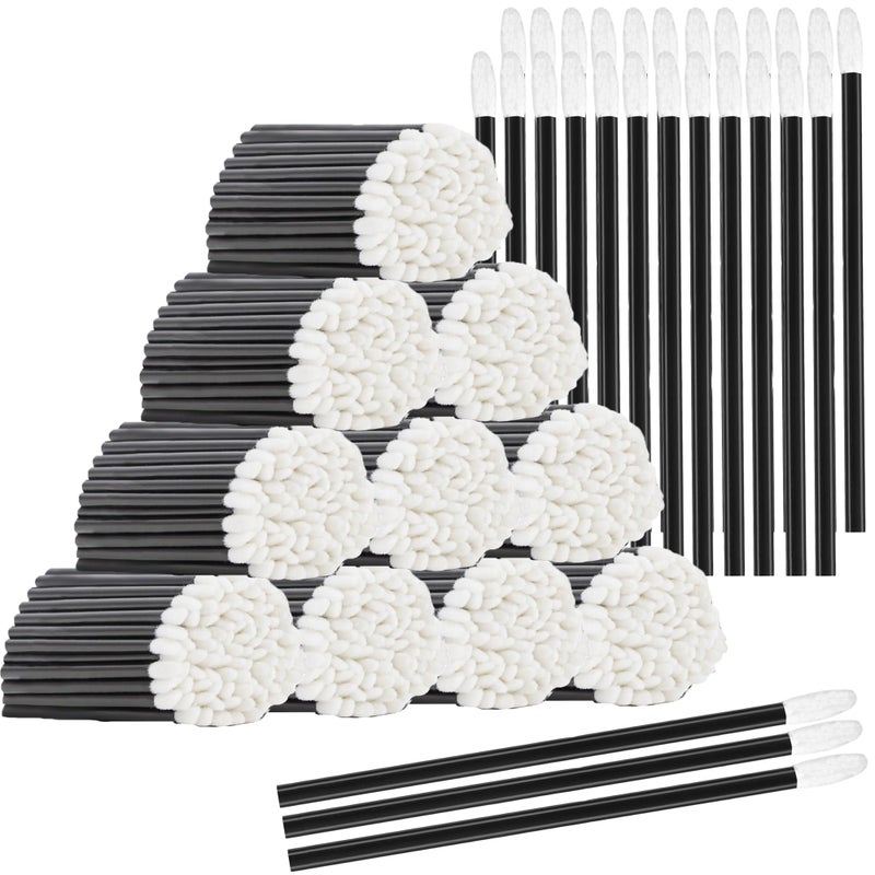 Chanaco 700Pcs Lip Wands Applicators Disposable Black Lip Brushes for Lipstick Lip Gloss Testers Wands Lint Applicator Makeup Beauty Tools for Women - Image 1