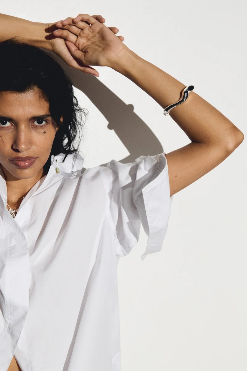 H&M Asymmetric hinged bangle