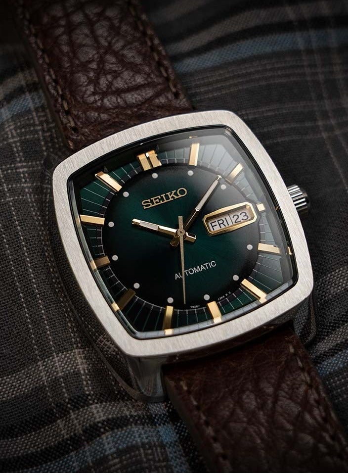 Seiko سايكو ريكرافت SNKP27 ساعة أوتوماتيكية ذات تصميم عتيق 40 مم بقرص أخضر وذهبي مع حزام جلد بني للرجال - Image 4