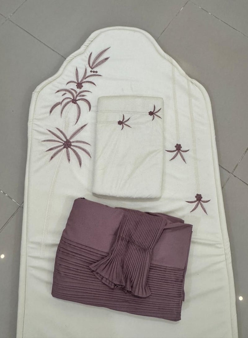 Moon Women's embroidered prayer rug and shawl set - Image 3