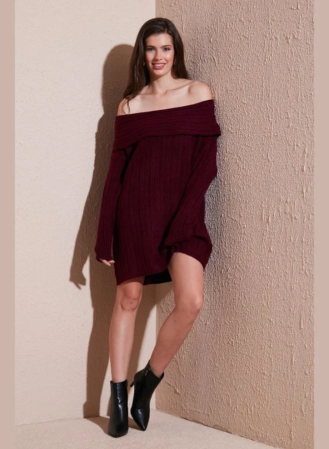 ليلا فستان قصير محبوك بأكمام طويلة ورقبة قارب بقصة واسعة للنساء