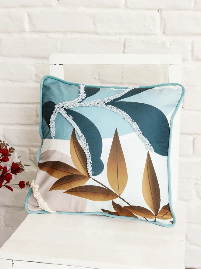 سانسكريتي هومز غطاء وسادة مخملي بنقوش زهور من سانسكريتي هومز ٤٥٤٥ سم