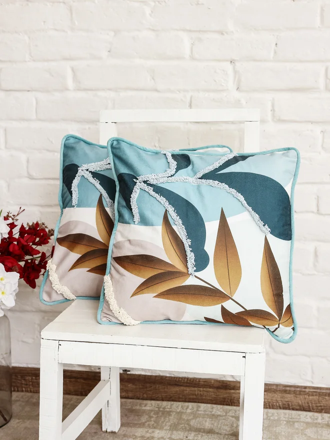 سانسكريتي هومز غطاء وسادة مخملي بنقوش زهور من سانسكريتي هومز ٤٥٤٥ سم