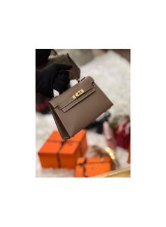 Hermes bag with an elegant, attractive and wonderful design that suits all occasions