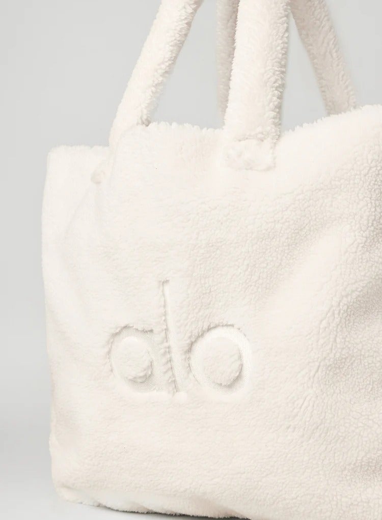 Alo Yoga Foxy Sherpa Tote - Image 4
