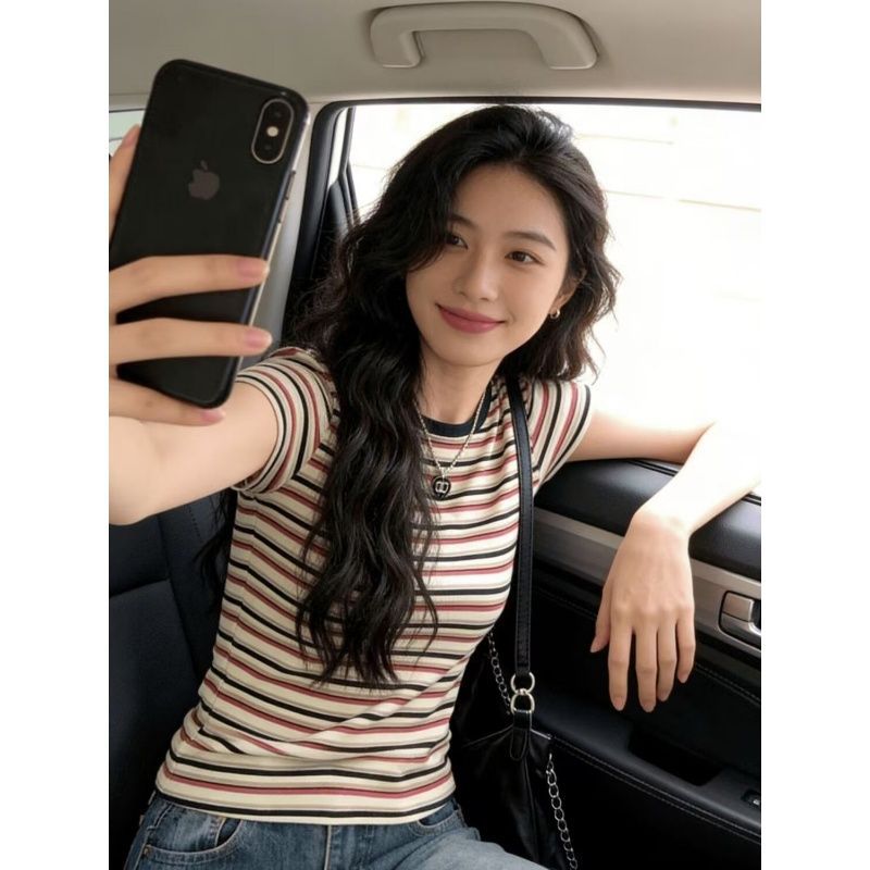 Women's Striped Short Sleeve T-Shirt Slim Fit Round Neck - Image 3