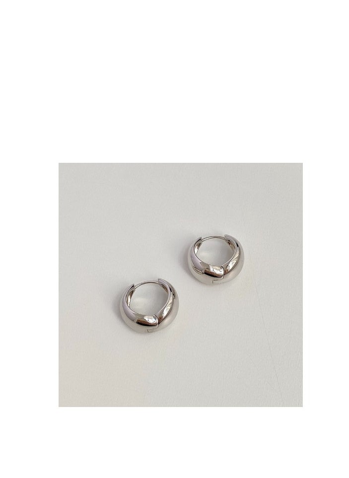 Generic 1 pair of silver needle water droplet earrings with niche design, light luxury and high-end temperament, simple French fashion earrings  - Image 3