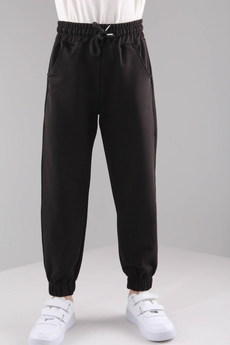 Perendi Elastic Comfortable Cut Pocketed Girls Tracksuit Bottoms Black  - Image 1