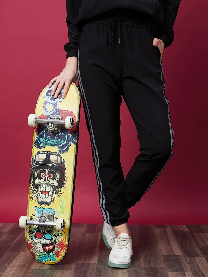 جلو باص بنطلون جوجر أسود نسائي عالي الخصر من جلوبس