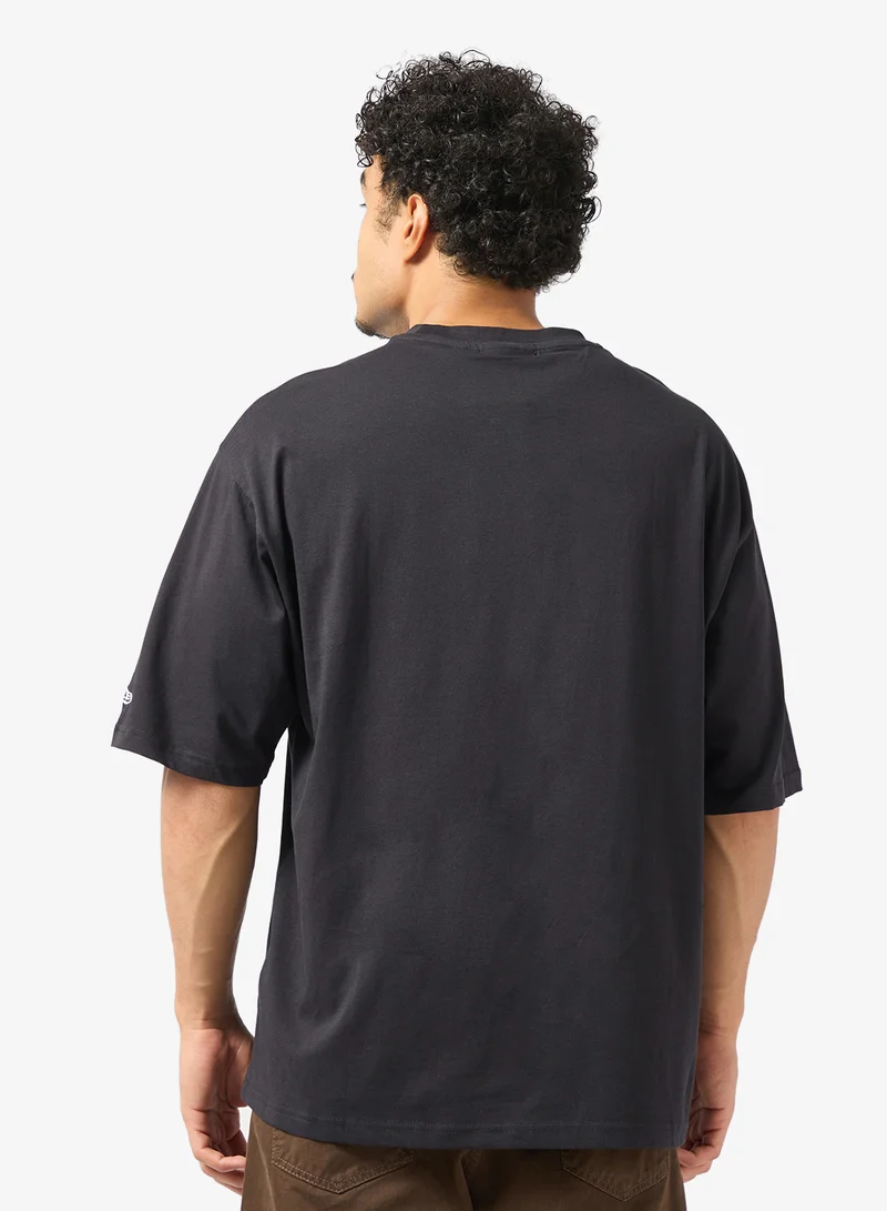 NEW ERA MLB League Essential Oversized New York Yankees T-Shirt