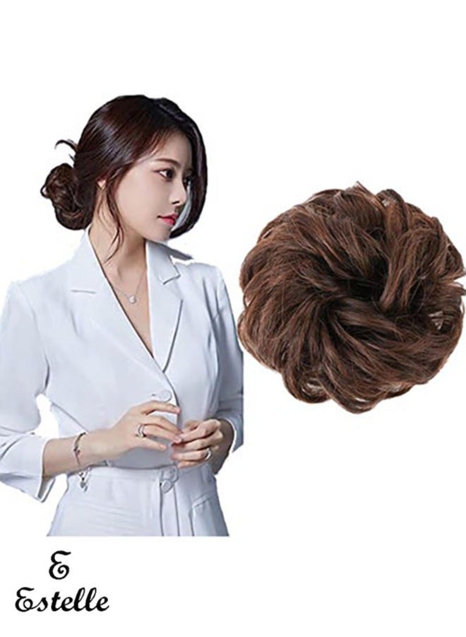 إستيل كعكة شعر فوضوية مع شريط مطاطي مرن وصلات شعر على شكل ذيل حصان أوبدو شينيون دونات على شكل ذيل حصان، شعر صناعي أشعث للنساء (اللون بدون بني فاتح 4M30) - Image 1