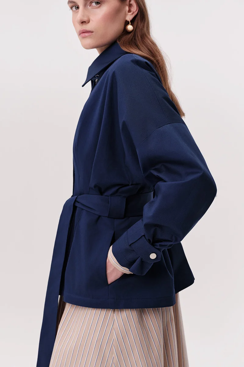 Exquise Pleated Collar, Belted, Pocketed Regular Navy Trench Coat