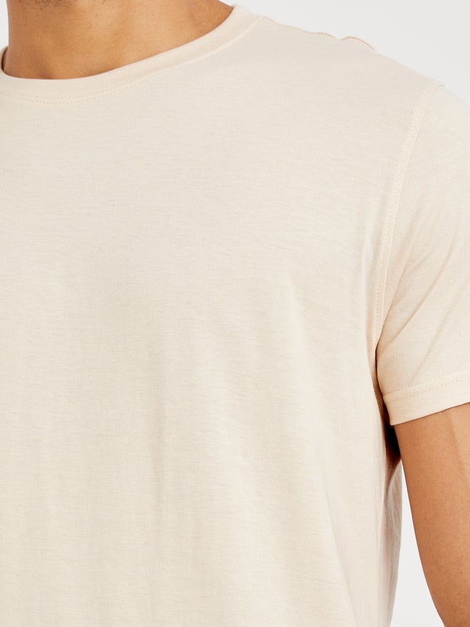 Styli Styli Solid Short Sleeve Crew Neck T-Shirt - Image 3
