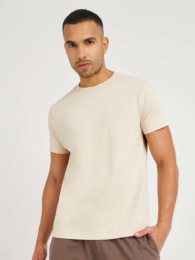 Styli Styli Solid Short Sleeve Crew Neck T-Shirt - Image 1