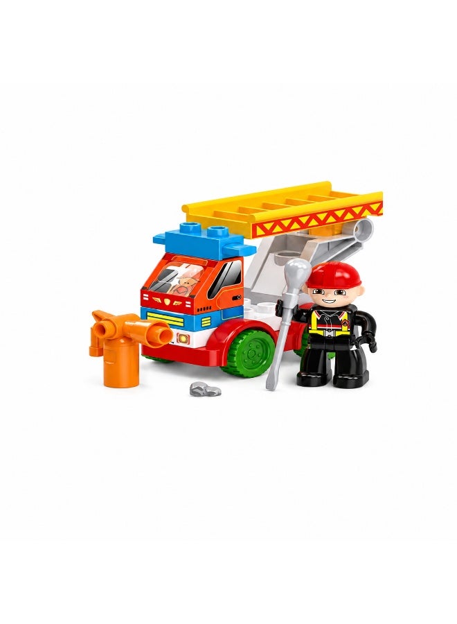 DIY Creative Fire Truck Building Blocks Set with Fireman Figure, 15 Pieces