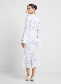 lavish alice Fluted Sleeve Longline Fishtail Midi Dress  - Image 2