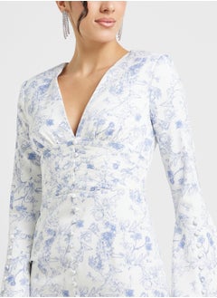 lavish alice Fluted Sleeve Longline Fishtail Midi Dress  - Image 3