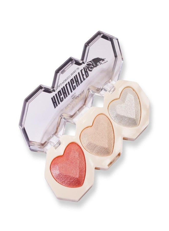 BEACHBORN Heart Shape Highlighter Palette For Makeup | Ultra Blendable & Long Lasting | Blinding Glow (BBI-02-07-SHADE NO.01, 9G) - Image 1