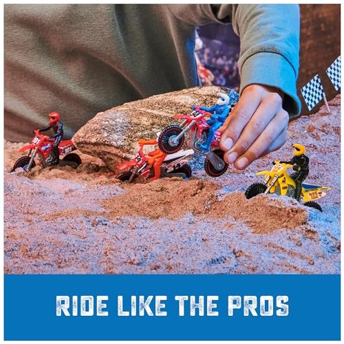 Supercross, Authentic 5-Pack of 1:24 Scale Die-Cast Motorcycles with Rider Figure, Toy Moto Bike for Kids and Collectors Ages 3 and up - Image 4