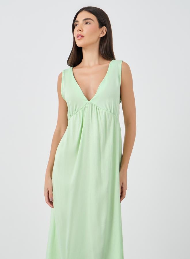 Styli Textured V-Neck Sleeveless Nightdress - Image 2