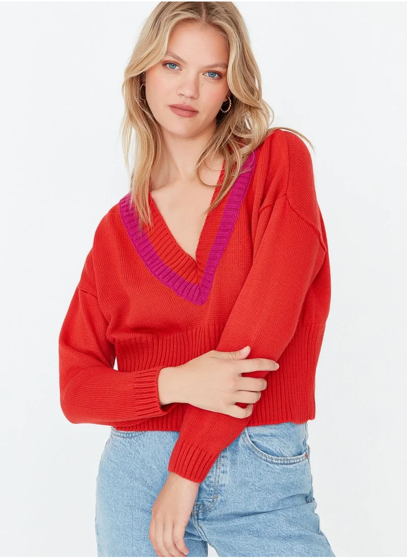 trendyol Stripe Detail Crop Sweater