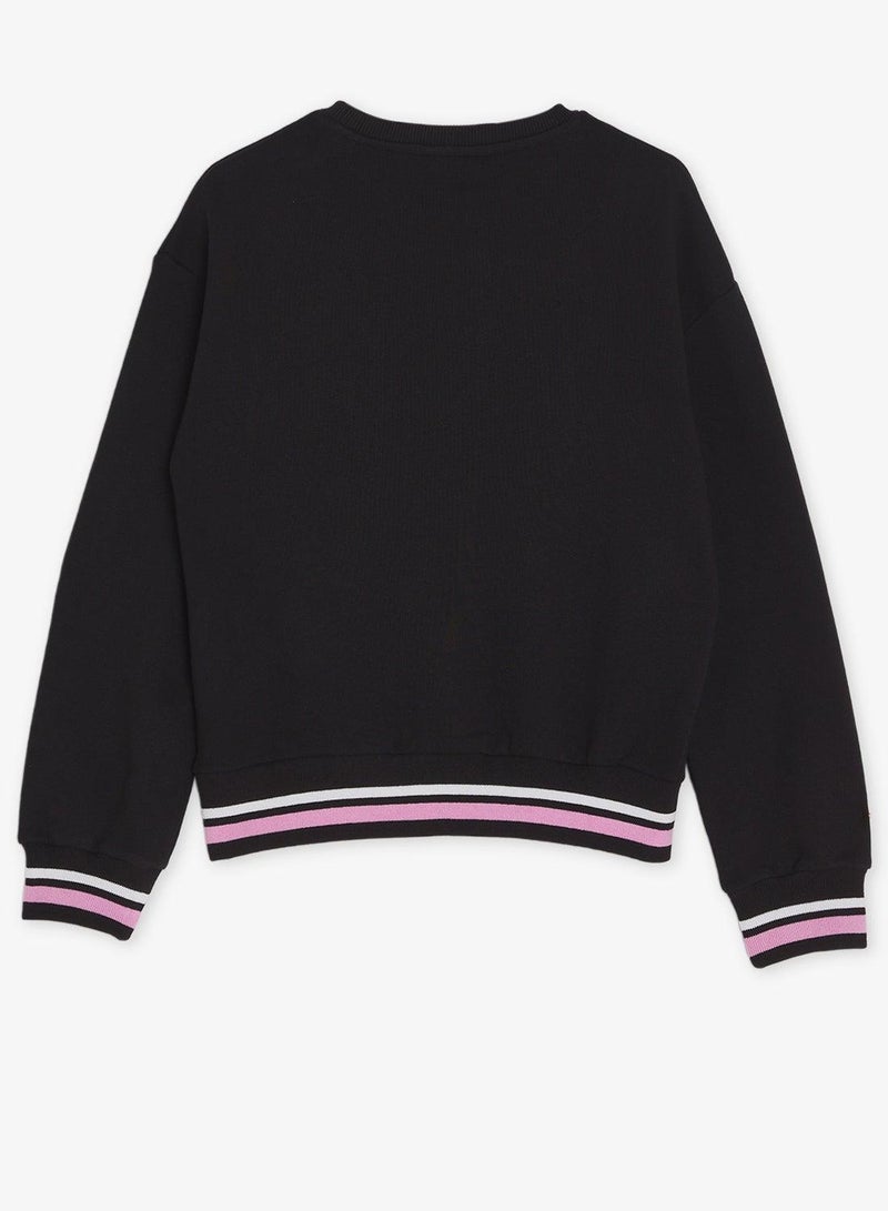 GUESS Youth Graphic Oversize Crew Neck Sweatshirt - Image 3