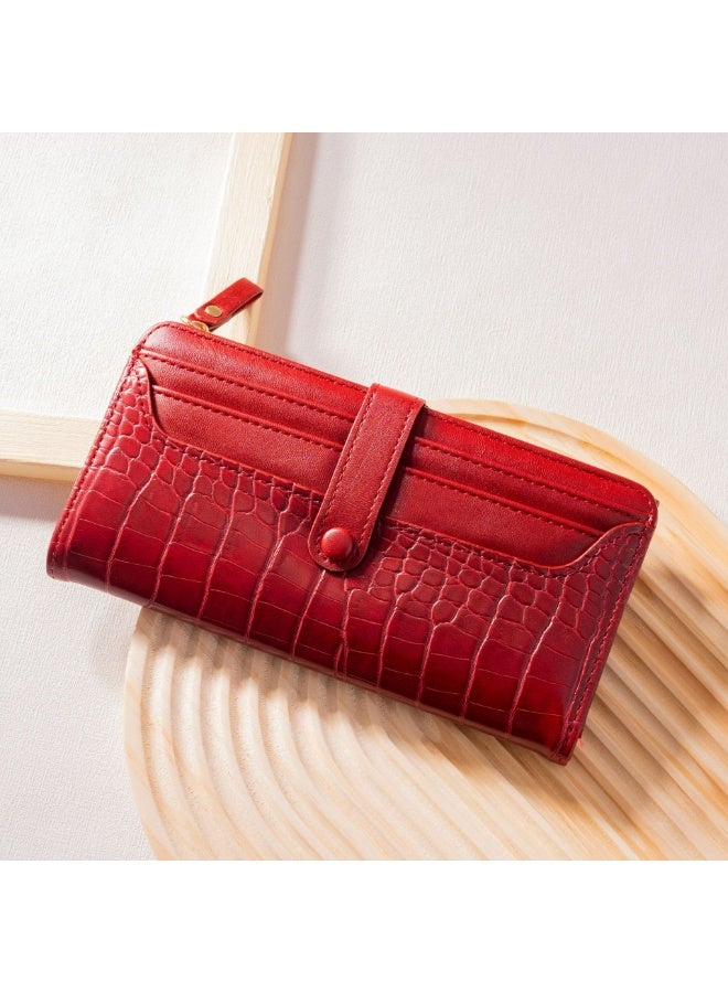 Luxury-level fashion crocodile-patterned long wallet with a zipper closure, designed specifically for distinguished women. It can be used as a credit card wallet or a ladies' clutch bag, featuring a large capacity and multiple card slots. Red.  - Image 3