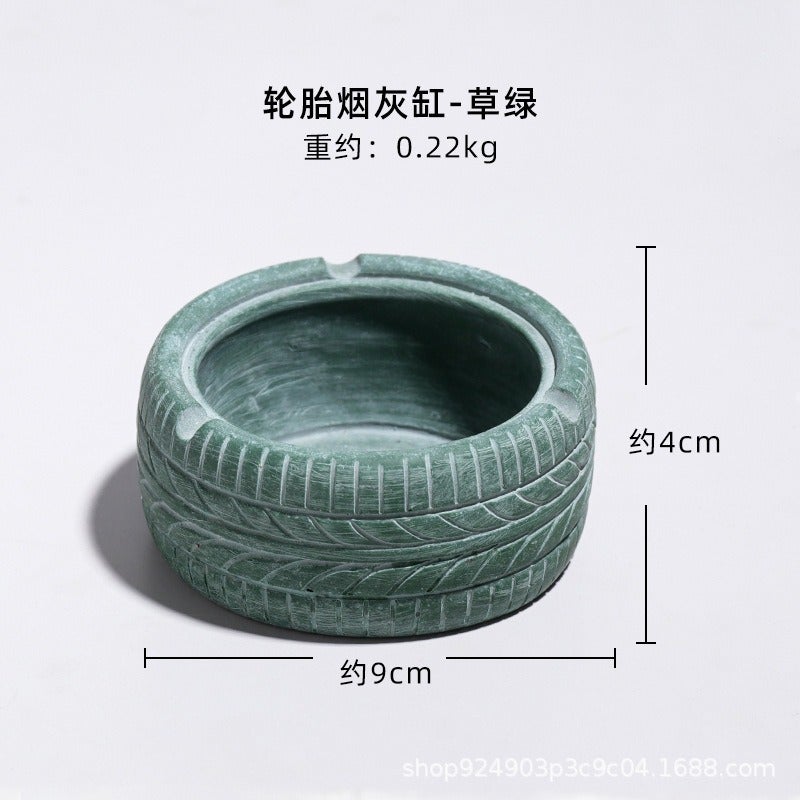 Vintage Tire Shape Ashtray – American Retro Decorative Accent for Home, Bar and Man Cave – Trendy Wheel Design Smoking Accessory