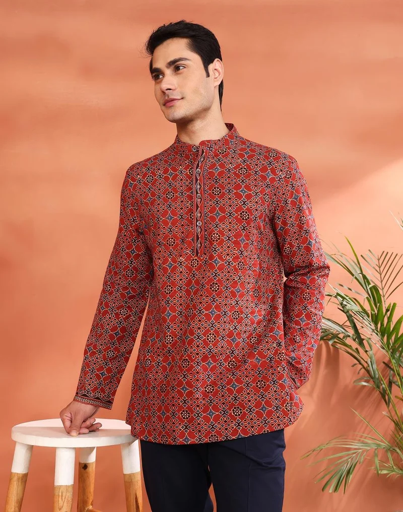 Fabindia Maroon Cotton Ajrakh Printed Slim Fit Short Kurta