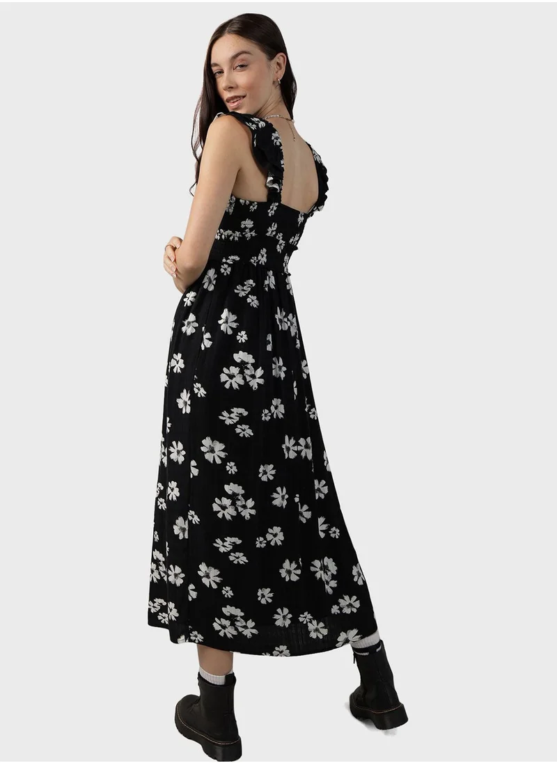 American Eagle Smocked Flutter Sleeve Dress