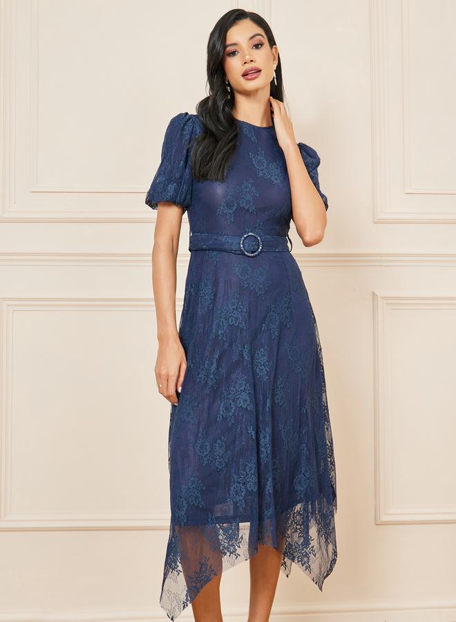 ستايلي فستان ميدي بحافة غير متماثلة الطول مع حزام - Image 2